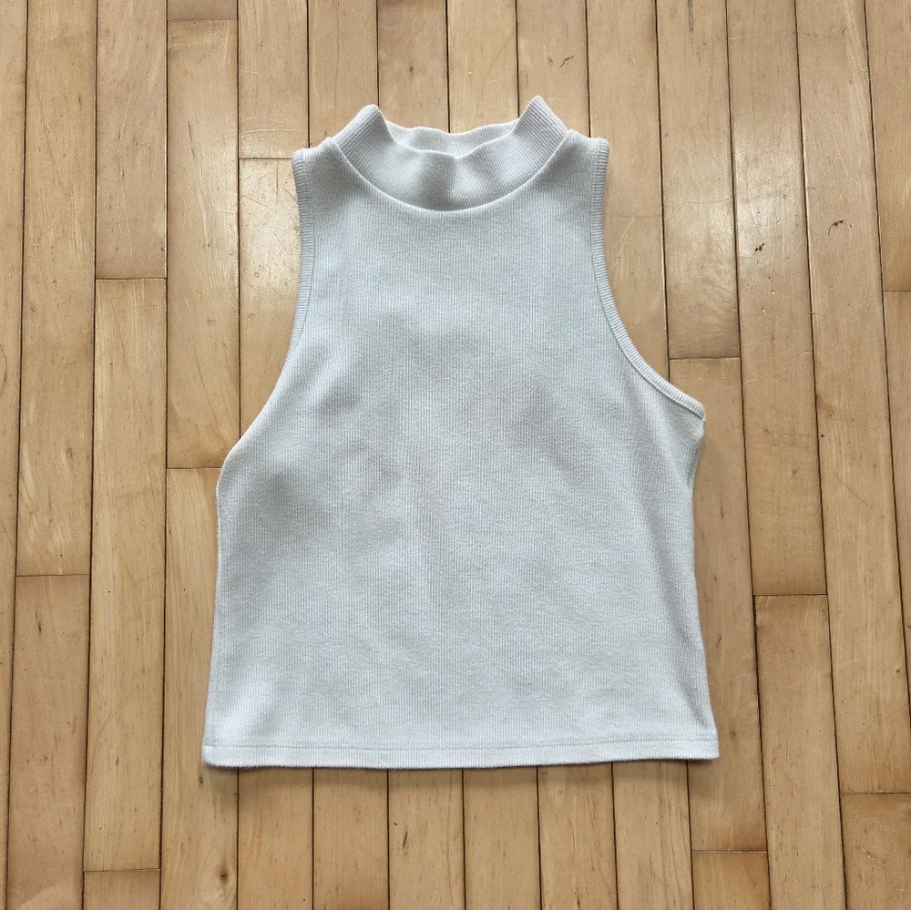 a new day White Mock Neck Tank Top - Picture 1 of 3